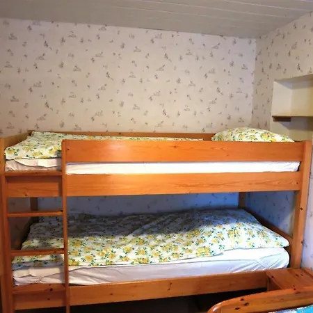 Haus Stamm, Am Waeldchen 1 Apartamento *