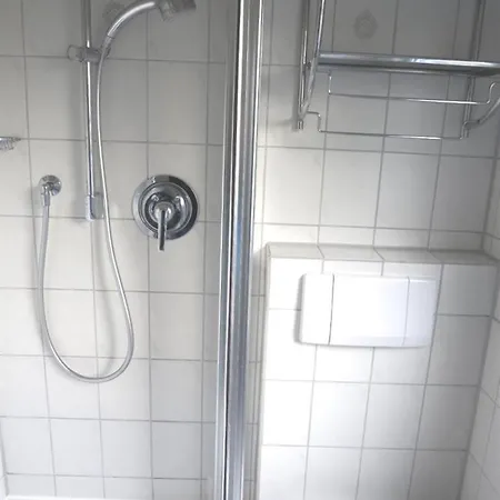Haus Stamm, Am Wäldchen 1 Apartment *