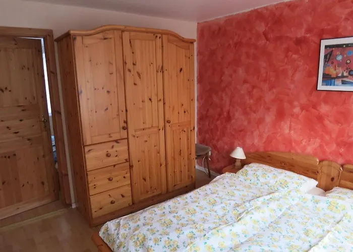 Haus Stamm, Am Waeldchen 1 *